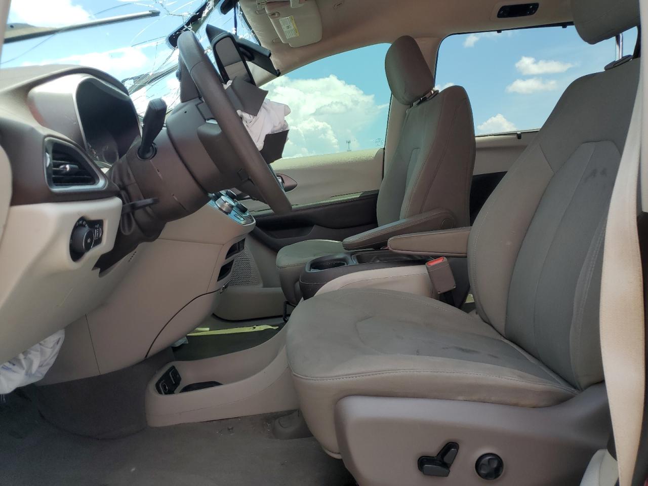 2018 Chrysler Pacifica Touring Plus VIN: 2C4RC1FG9JR356821 Lot: 65115115