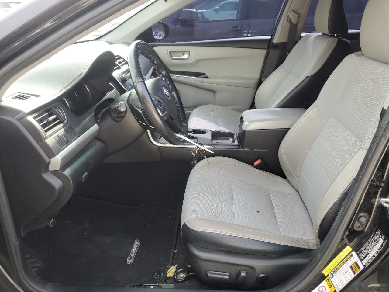 2016 Toyota Camry Le VIN: 4T1BF1FK6GU235880 Lot: 65143035