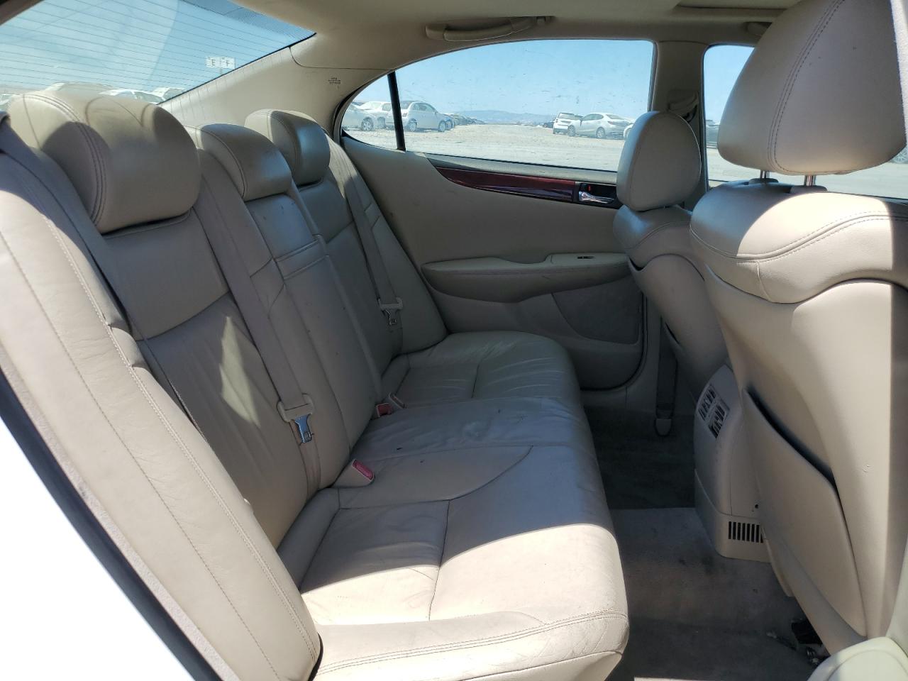 2003 Lexus Es 300 VIN: JTHBF30GX30094929 Lot: 64111765