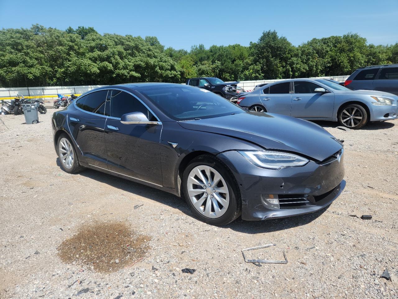 2017 Tesla Model S VIN: 5YJSA1E20HF199831 Lot: 64727045