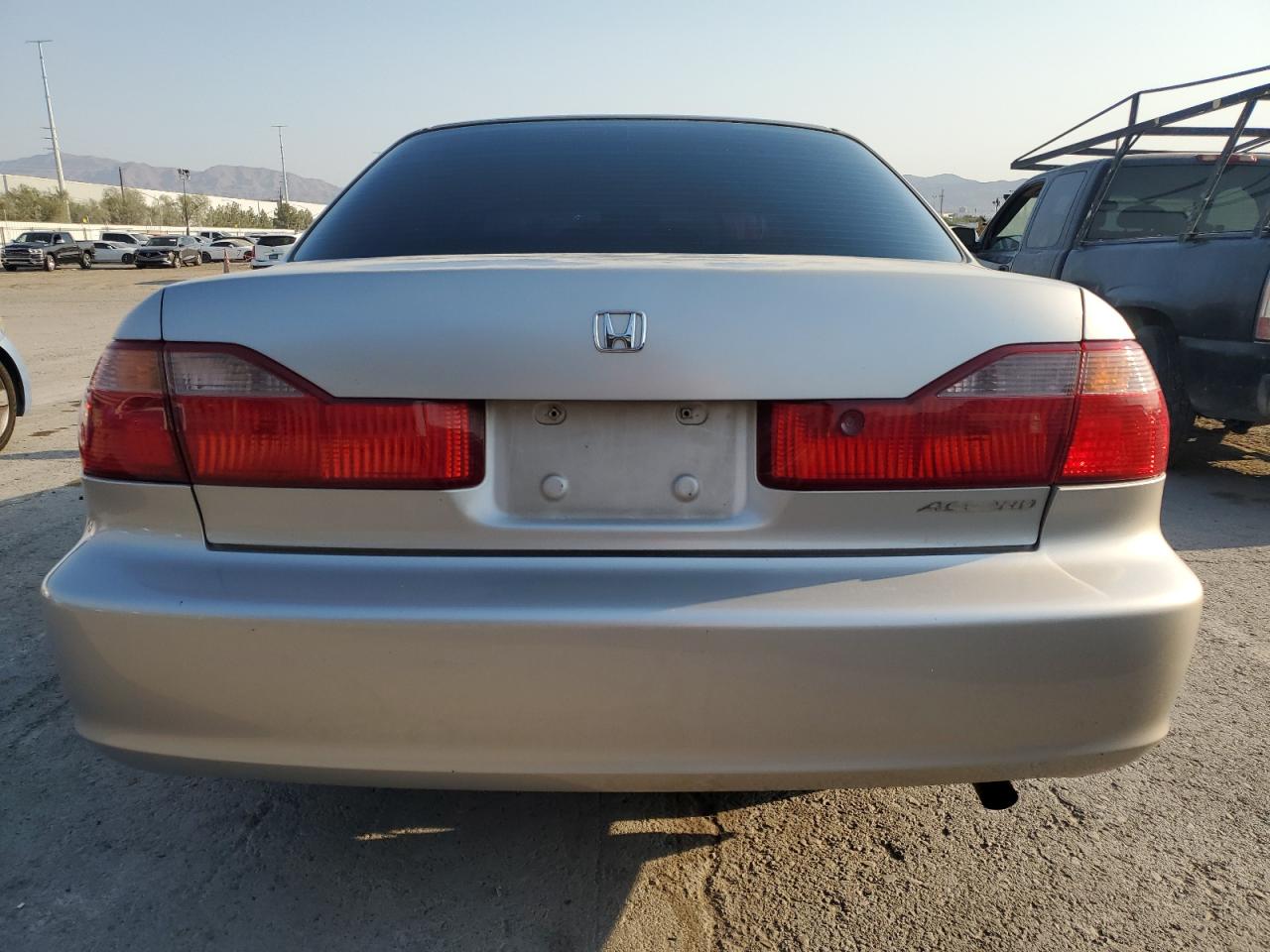 1999 Honda Accord Lx VIN: JHMCG6653XC010401 Lot: 64072745
