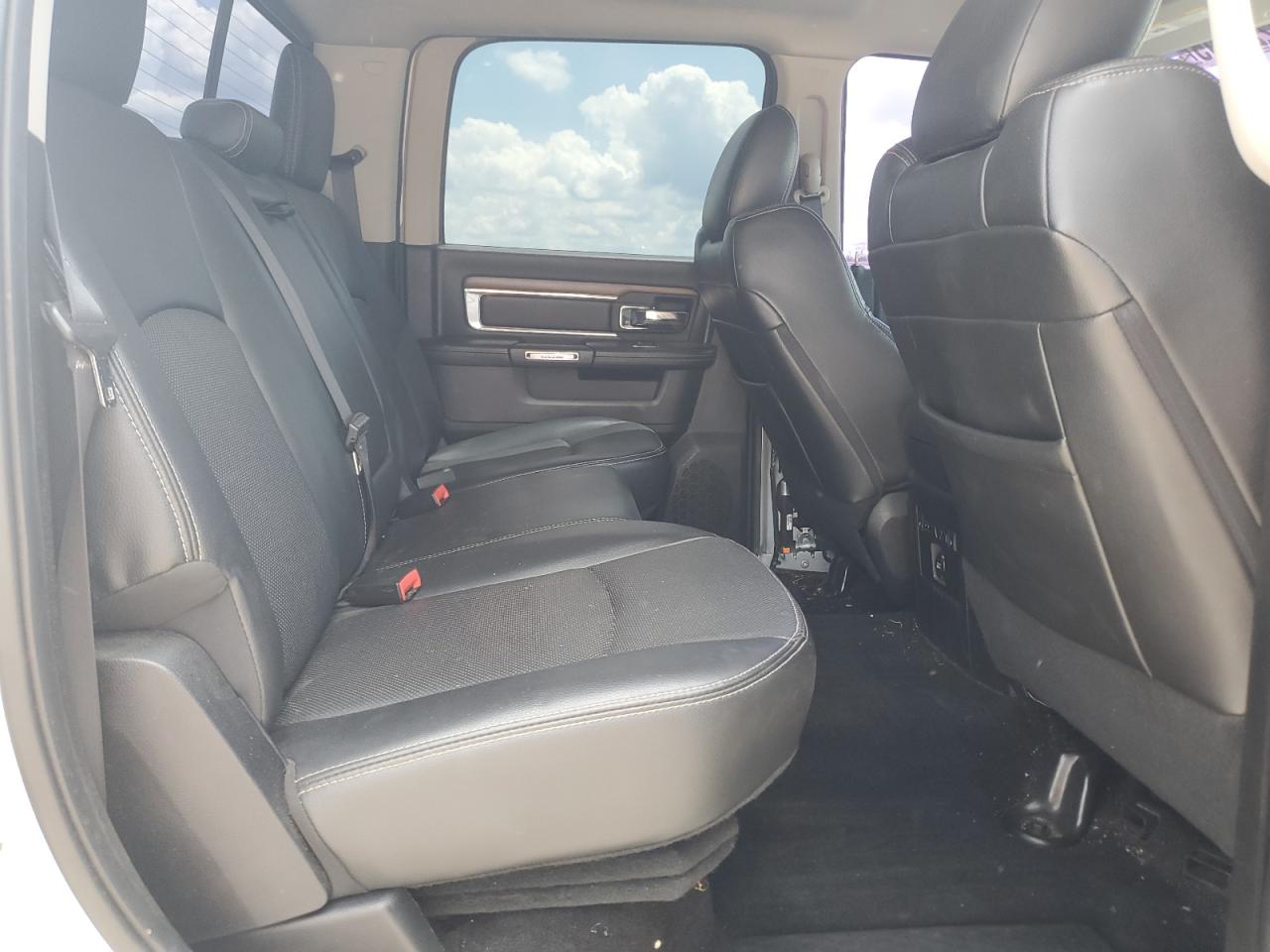 2016 Ram 2500 Laramie VIN: 3C6UR5FL9GG108670 Lot: 63220895