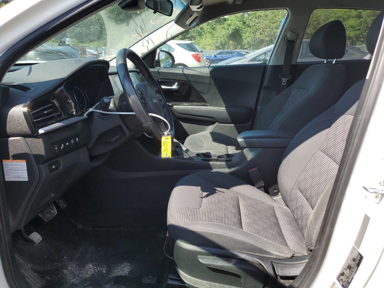 2022 Kia Niro Lx VIN: KNDCB3LC8N5515241 Lot: 62815865
