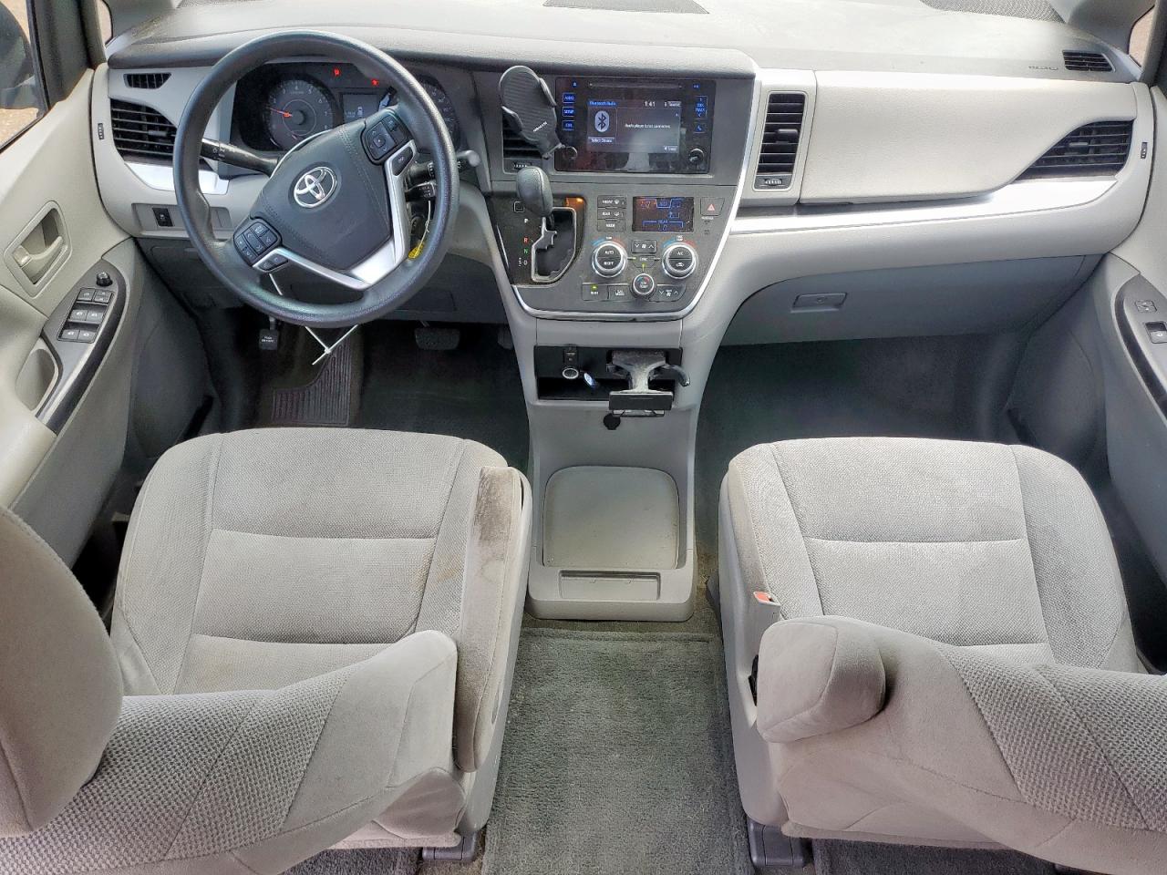 2015 Toyota Sienna VIN: 5TDZK3DC3FS673667 Lot: 64494195