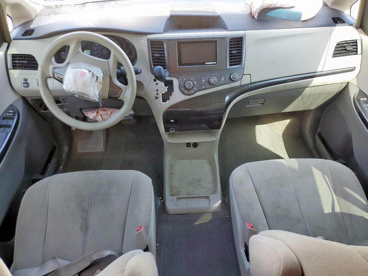 2014 Toyota Sienna VIN: 5TDZK3DC1ES506058 Lot: 64010755