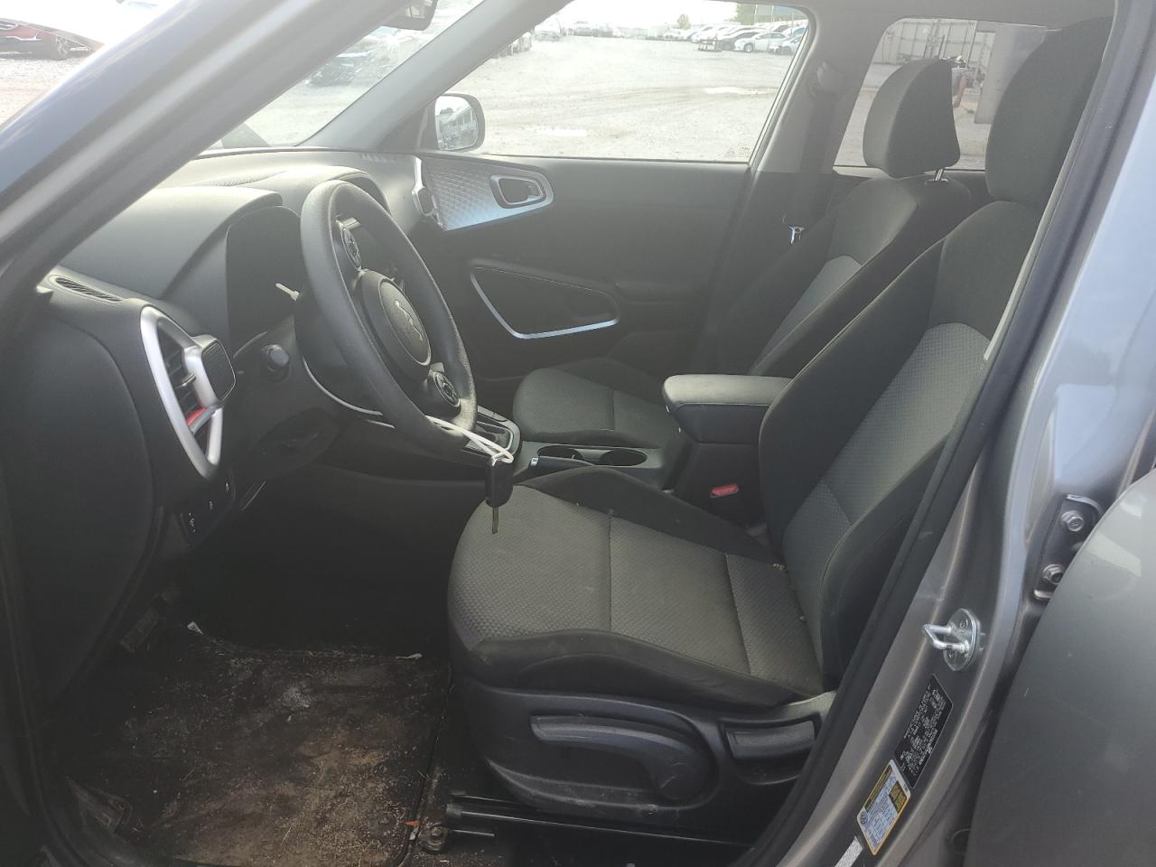 2022 Kia Soul Lx VIN: KNDJ23AU0N7811166 Lot: 64938805