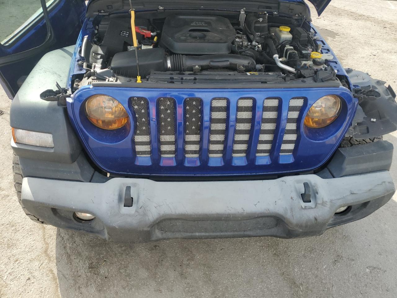 2018 Jeep Wrangler Unlimited Sport VIN: 1C4HJXDN2JW197007 Lot: 65046525