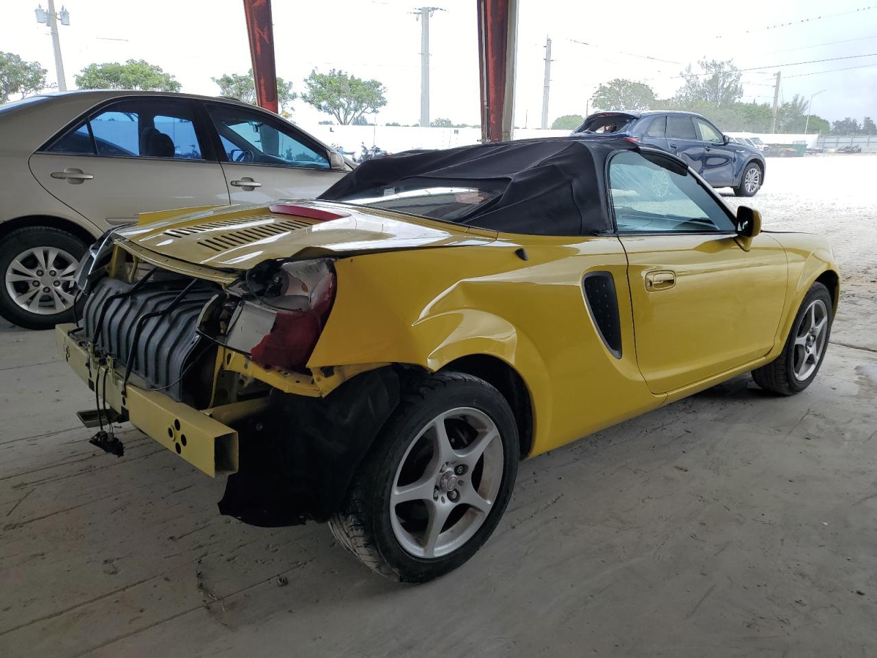 2001 Toyota Mr2 Spyder VIN: JTDFR320510028635 Lot: 66703605