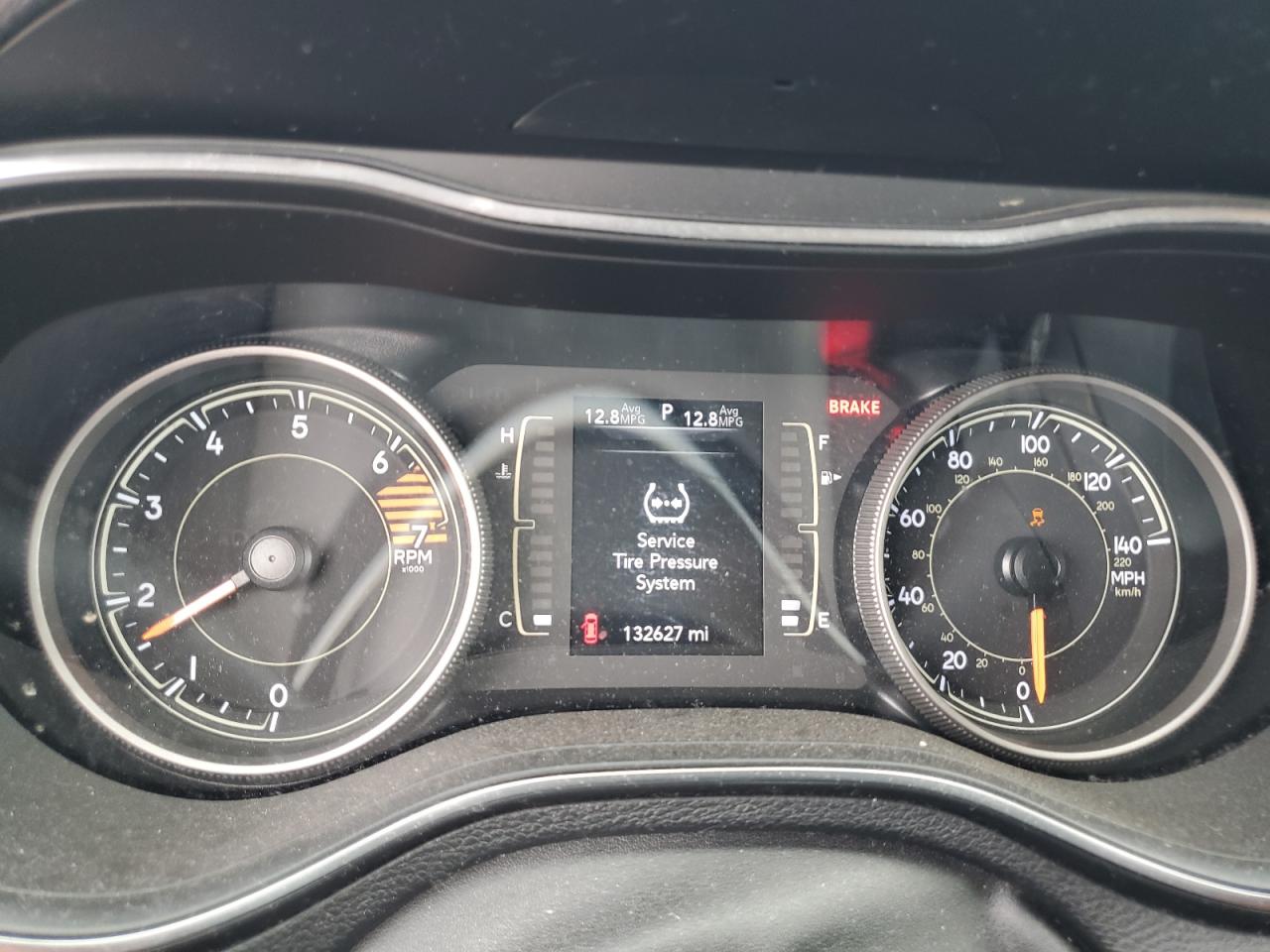 2019 Jeep Cherokee Latitude VIN: 1C4PJLCB8KD246994 Lot: 63830495