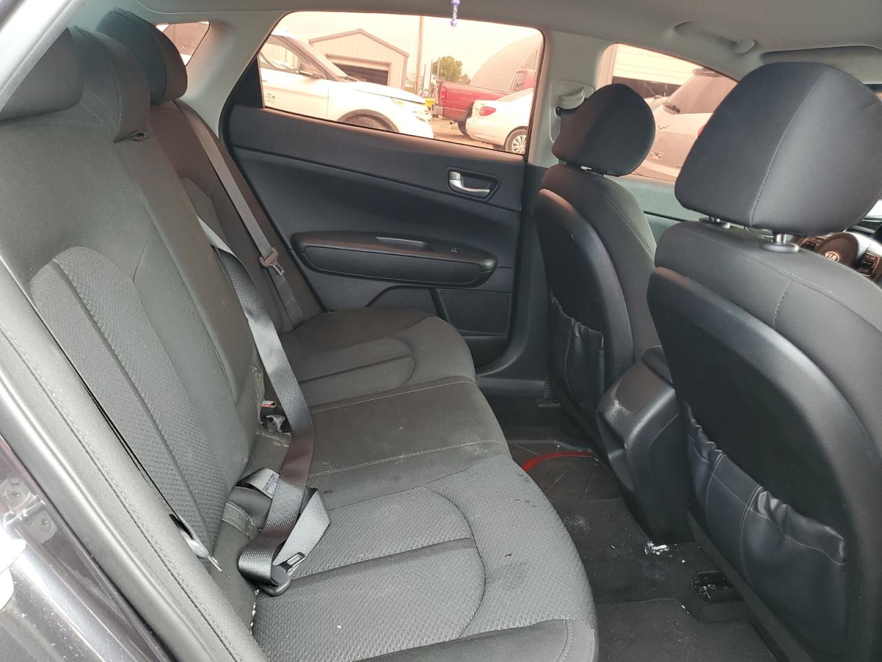 5xxgt4l30hg142684 5XXGT4L30HG142684 2017 Kia Optima Lx