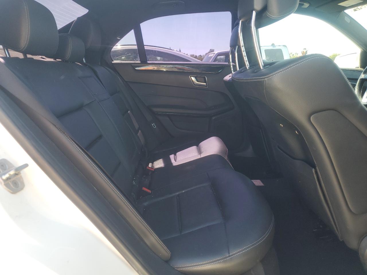2015 Mercedes-Benz E 350 VIN: WDDHF5KB1FB106120 Lot: 65053485