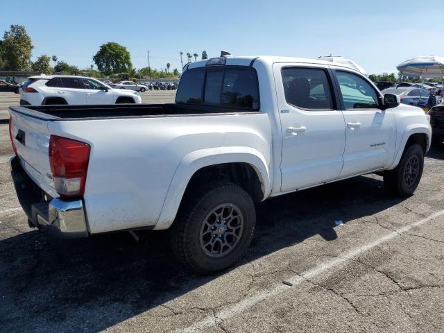  TOYOTA TACOMA 2017 Biały