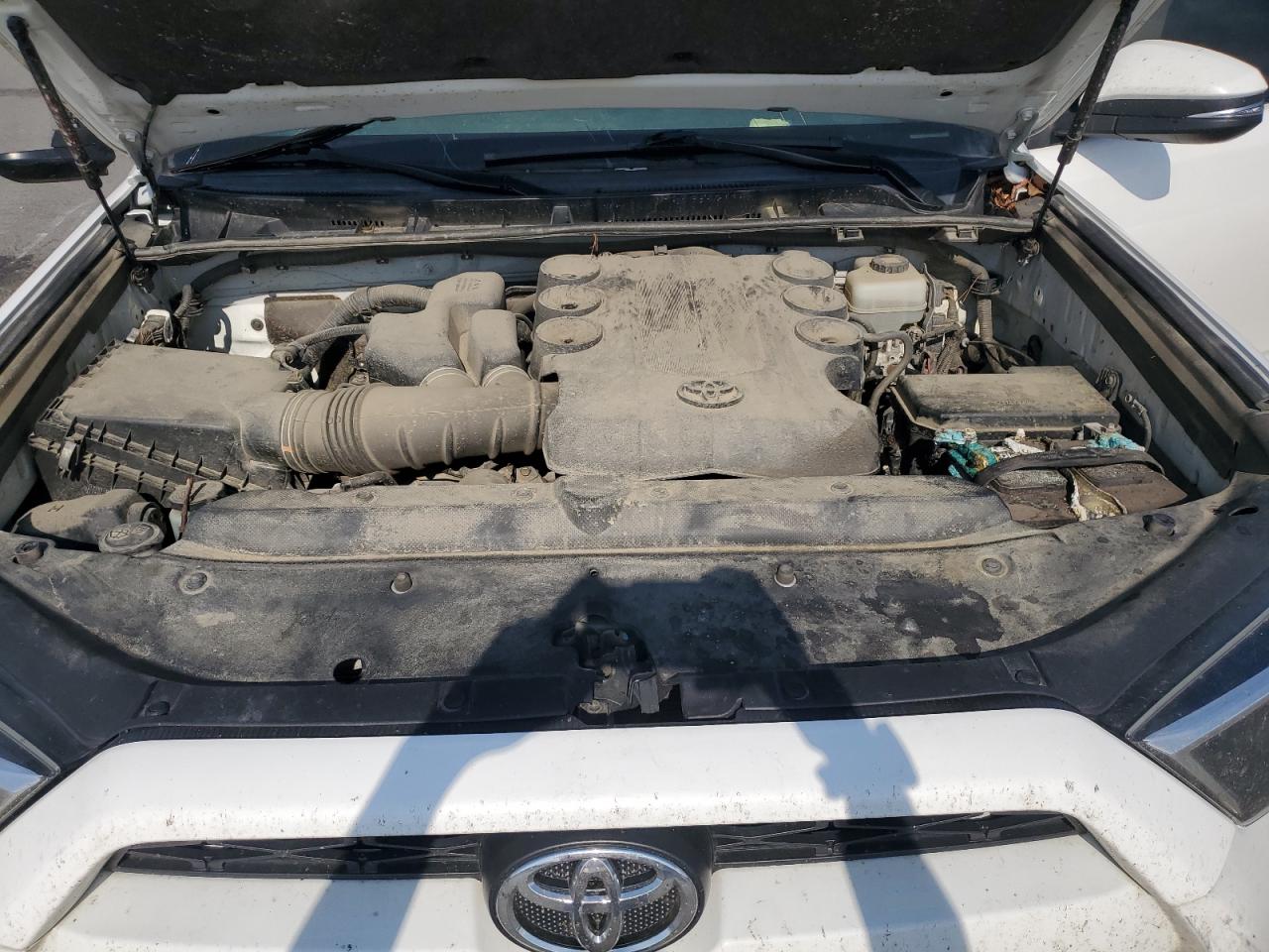 2019 Toyota 4Runner Sr5/Sr5 Premium VIN: JTEBU5JR8K5619647 Lot: 63392065