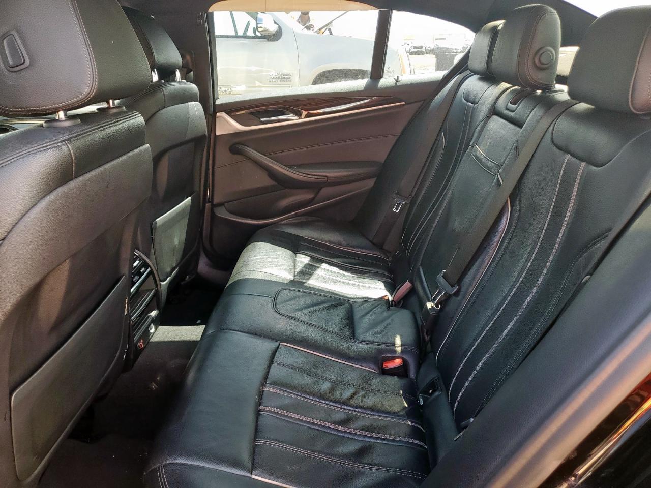 2019 BMW 530 Xi VIN: WBAJA7C58KWW17886 Lot: 64763045