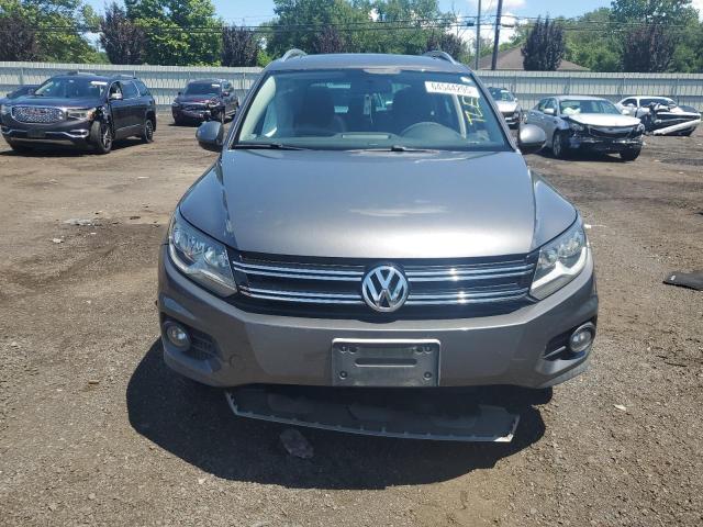 Parquets VOLKSWAGEN TIGUAN 2013 Szary