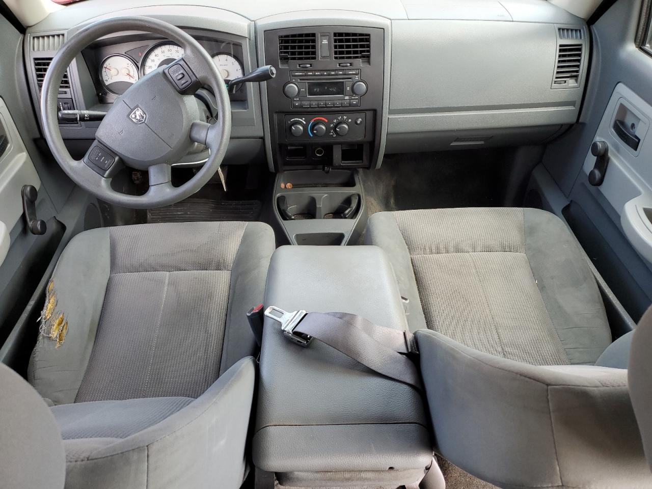2005 Dodge Dakota Quad VIN: 1D7HE28K15S119697 Lot: 64600145