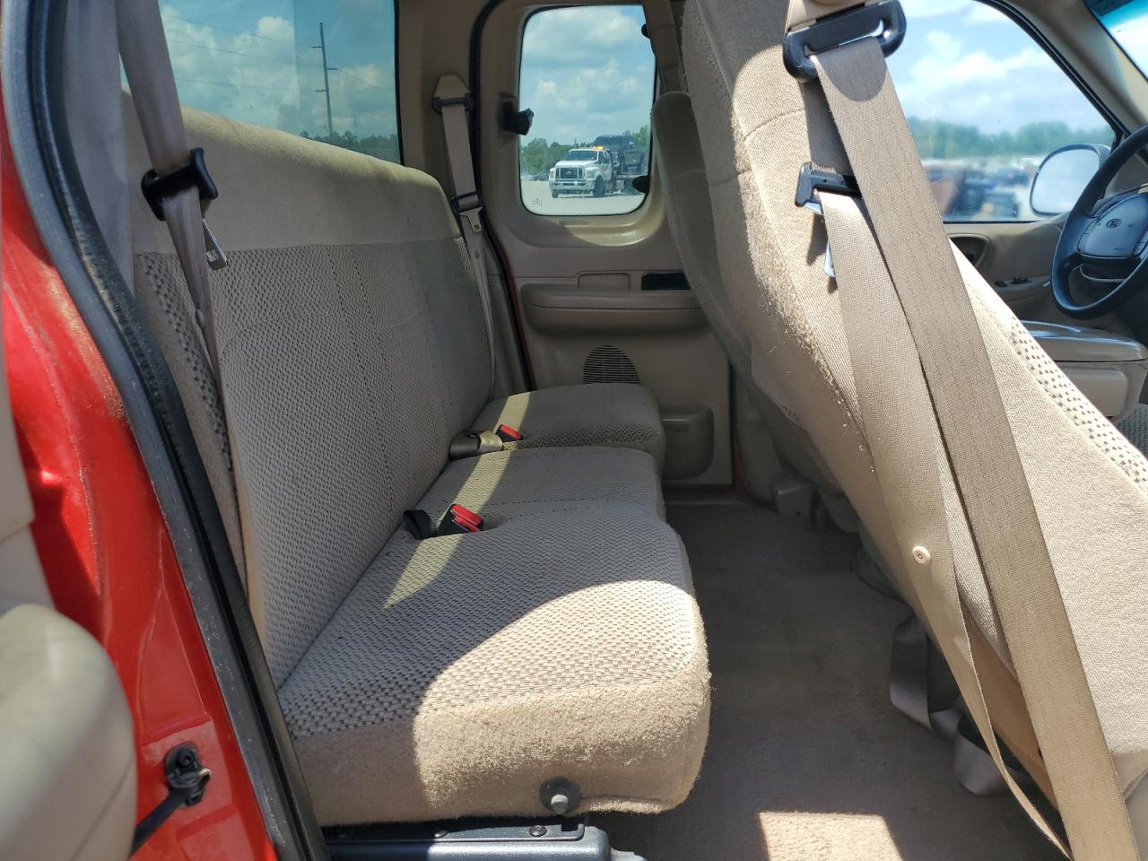 1999 Ford F150 VIN: 1FTRX08W8XKB44244 Lot: 62678165
