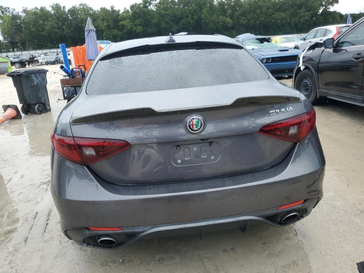 zarfaecn9h7530827 ZARFAECN9H7530827 2017 Alfa Romeo Giulia Ti