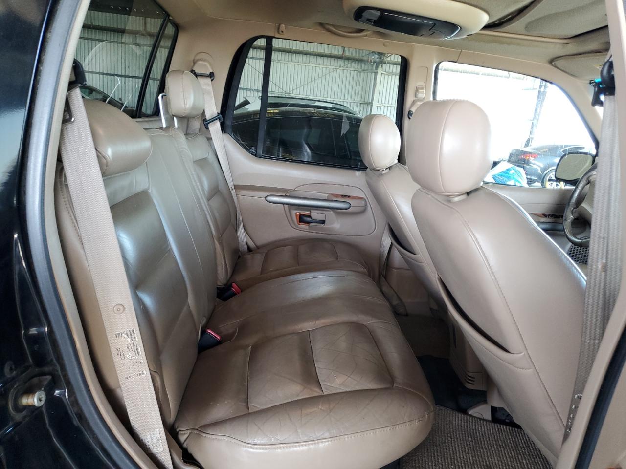 2002 Ford Explorer Sport Trac VIN: 1FMZU67E02UC38146 Lot: 62762035