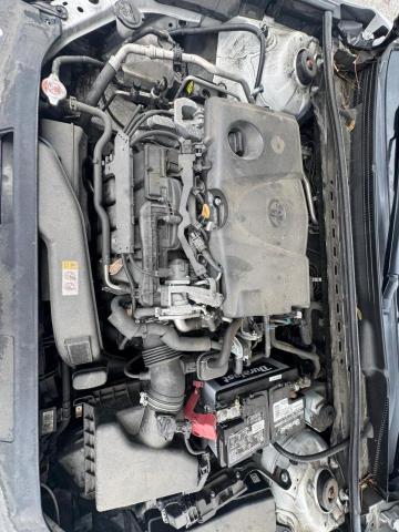  TOYOTA CAMRY 2019 Белы