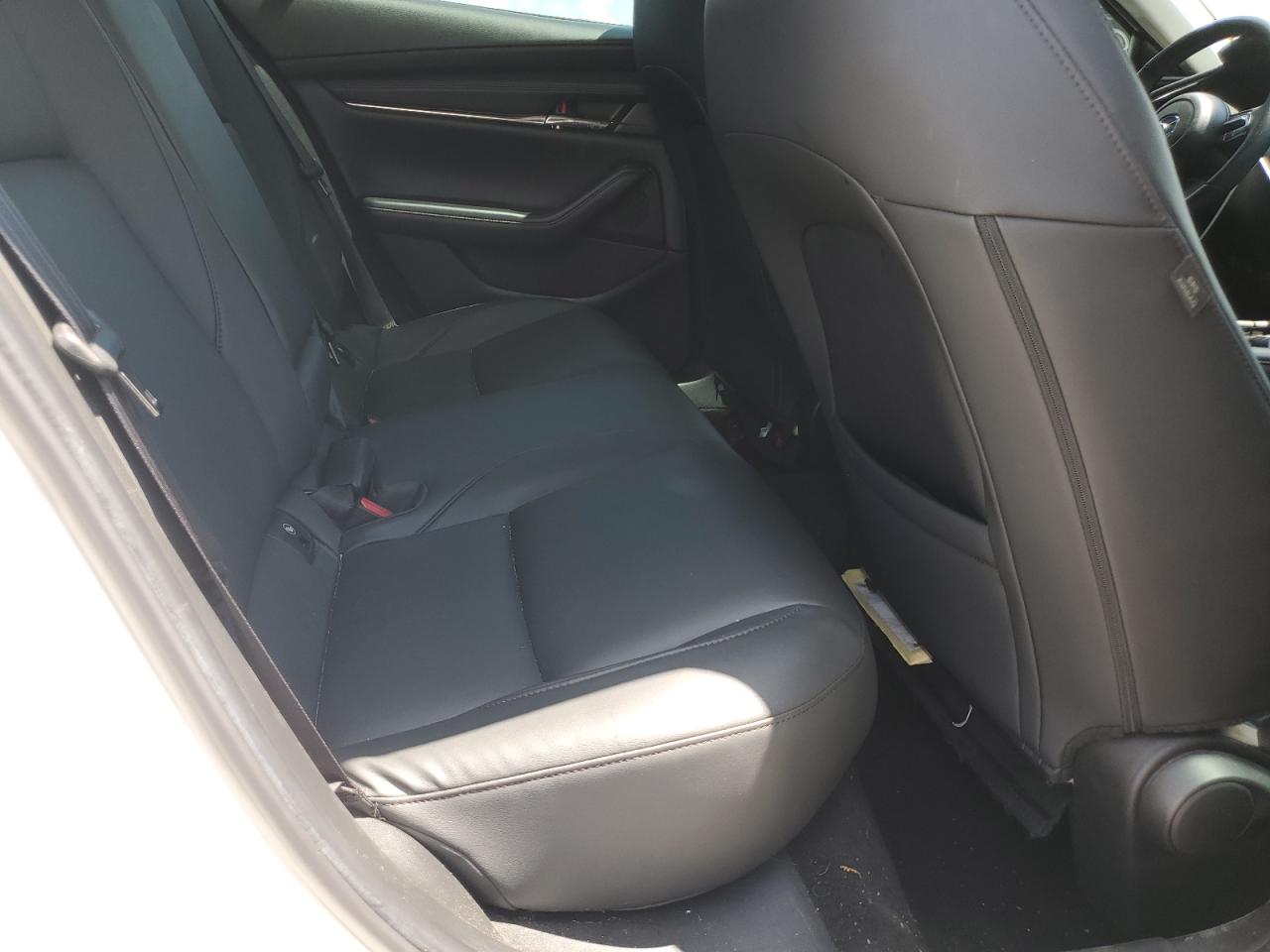 2021 Mazda 3 Preferred VIN: 3MZBPBCL7MM252107 Lot: 63917295