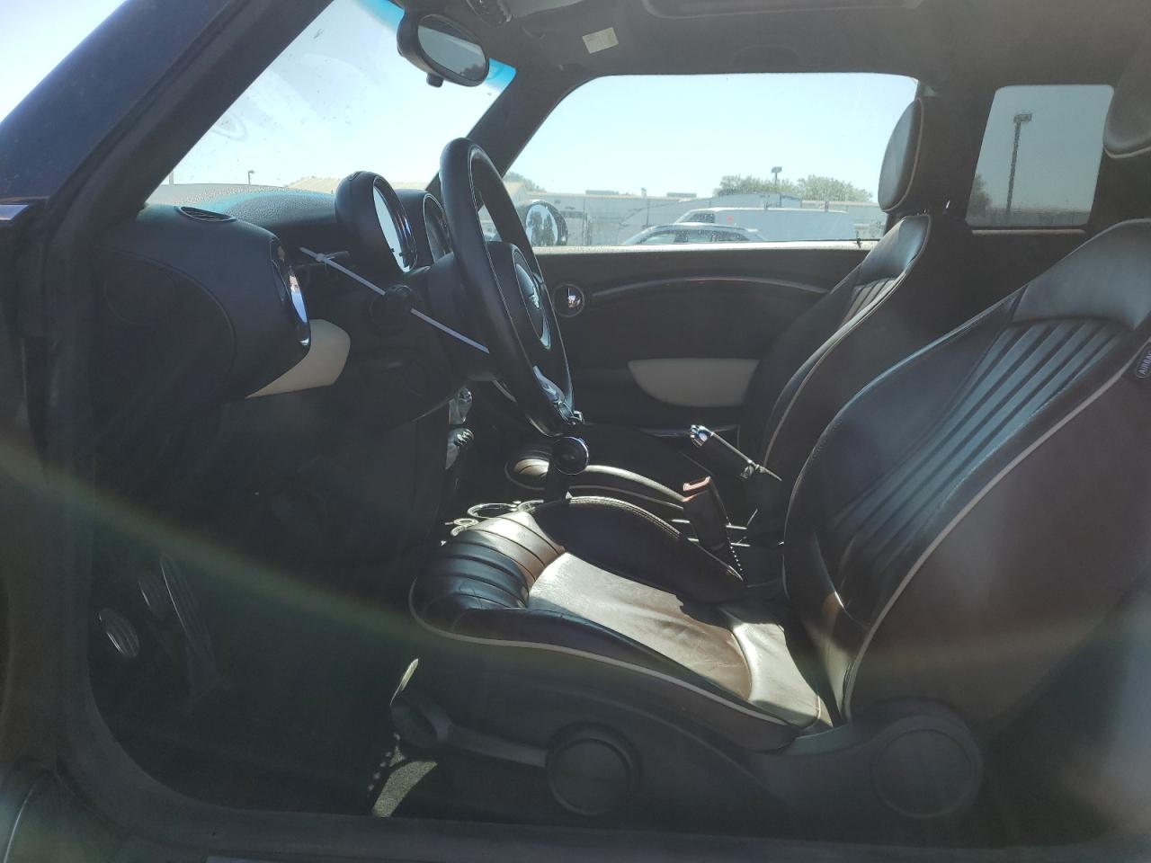 2010 Mini Cooper S Clubman VIN: WMWMM3C59ATP76588 Lot: 63523635