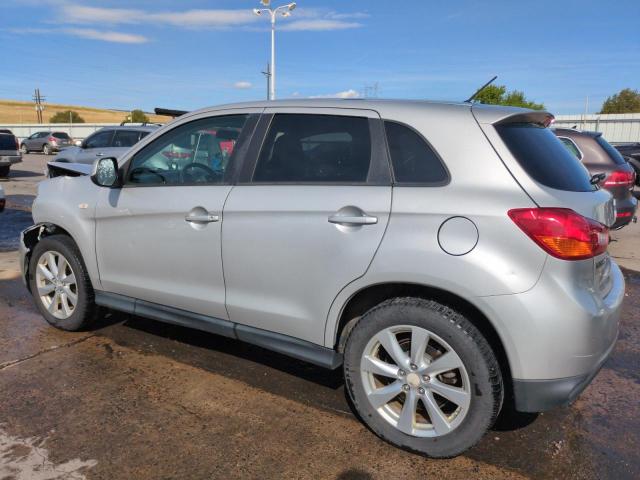  MITSUBISHI OUTLANDER 2015 Silver