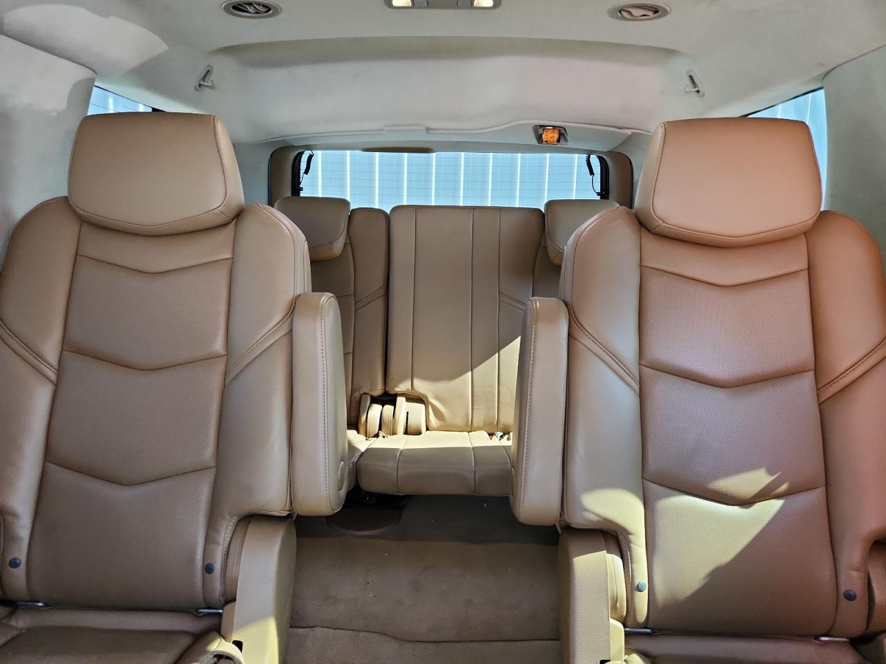 2016 Cadillac Escalade Platinum VIN: 1GYS4DKJ8GR346128 Lot: 63946545