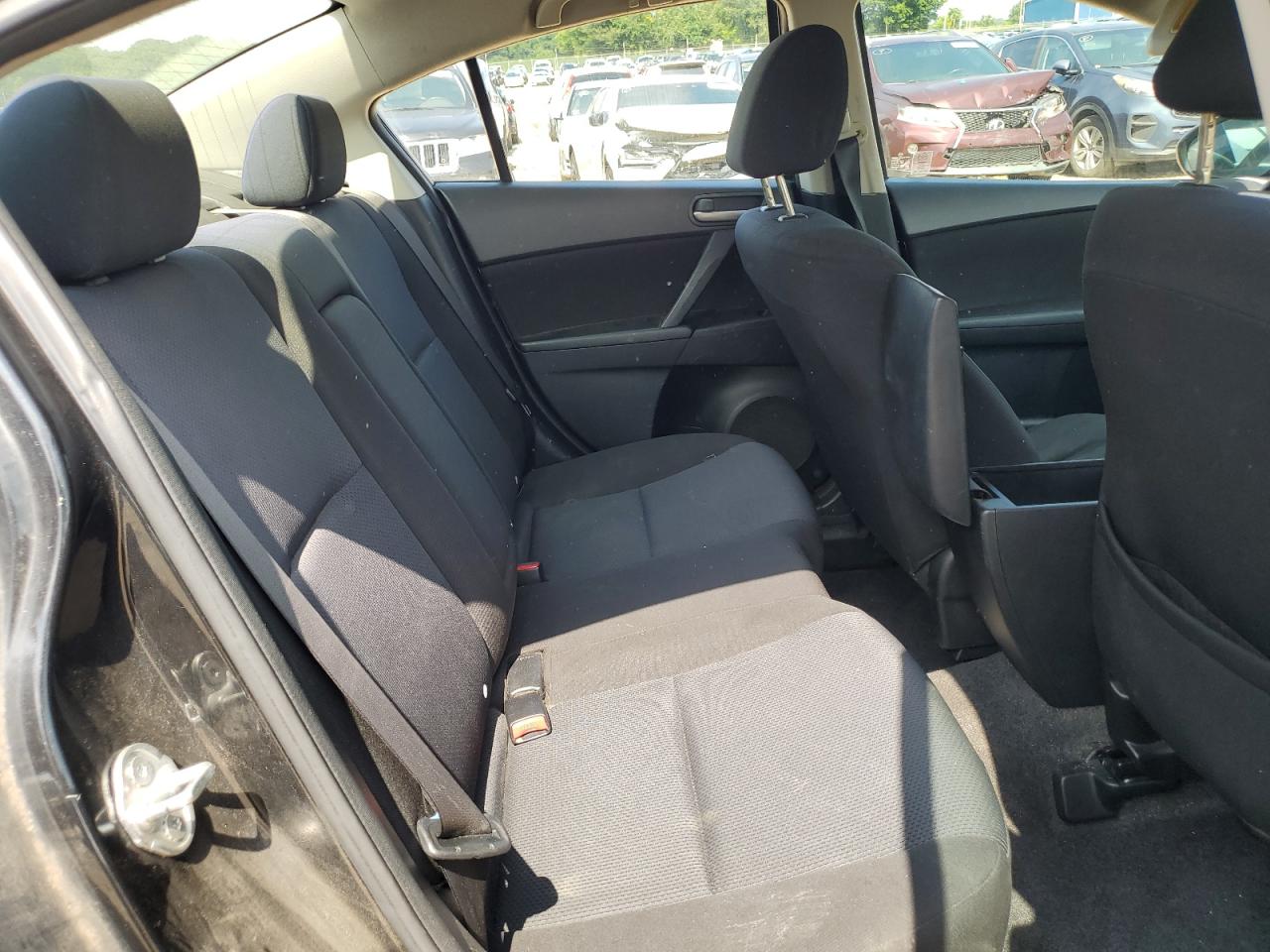 2011 Mazda 3 I VIN: JM1BL1VFXB1390539 Lot: 63013995
