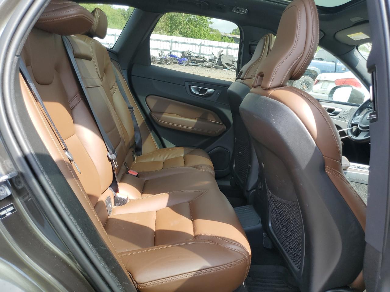 2021 Volvo Xc60 T8 Recharge Inscription VIN: YV4BR0DL7M1820270 Lot: 64730905