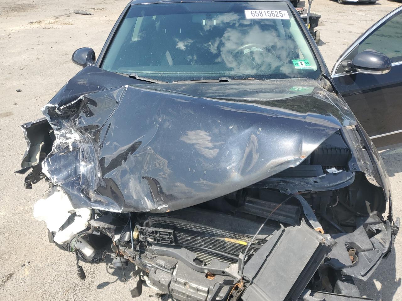 2009 Volkswagen Passat Turbo VIN: WVWJK73C59P053858 Lot: 65815625