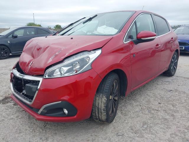 PEUGEOT 208 TECH E 2019