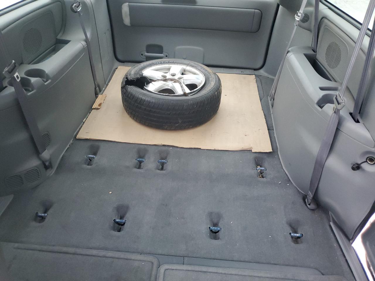 2005 Dodge Grand Caravan Sxt VIN: 2D4GP44L55R114162 Lot: 64740965