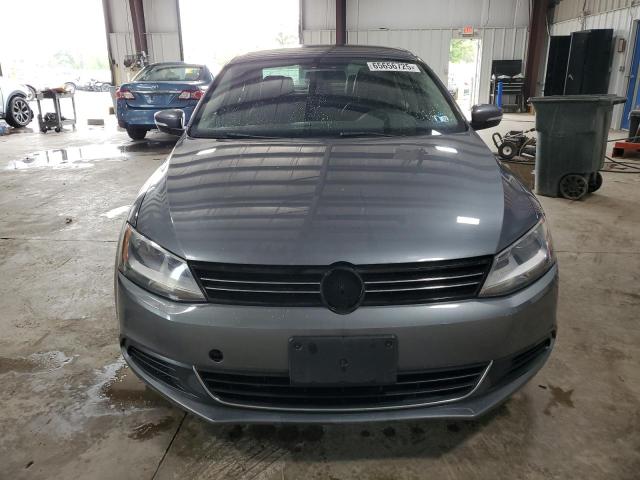 Sedans VOLKSWAGEN JETTA 2013 Gray