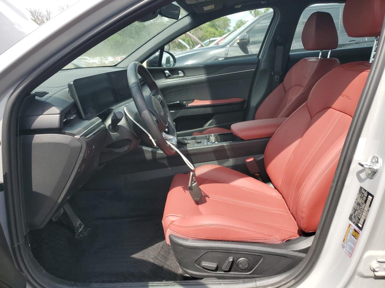 2025 Kia K5 Gt Line VIN: KNAG64J72S5268163 Lot: 64267905