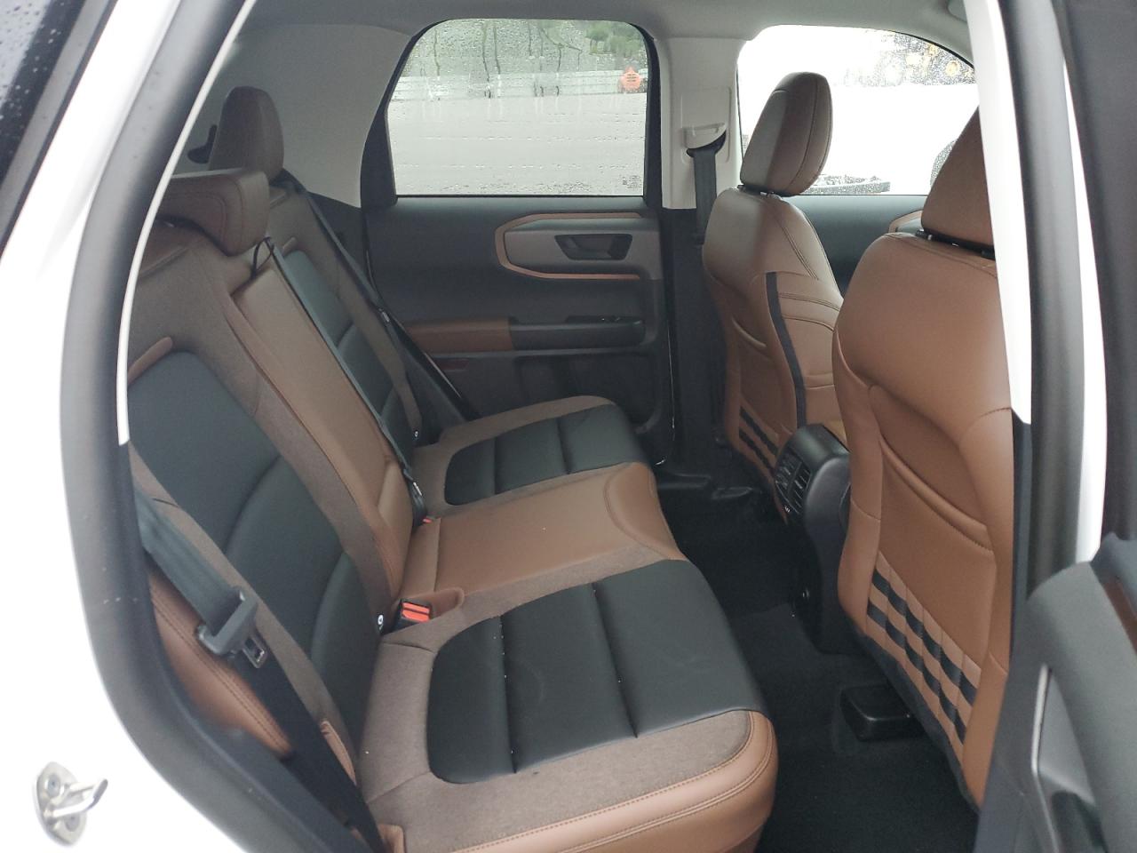 2025 Ford Bronco Sport Outer Banks VIN: 3FMCR9CN2SRE35325 Lot: 64314125
