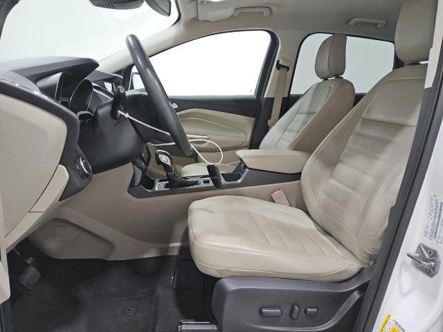  FORD ESCAPE 2018 Белы