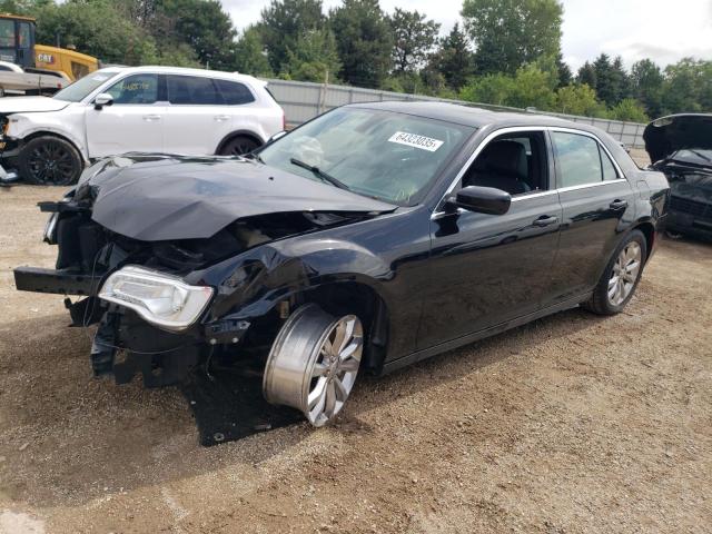 2018 Chrysler 300 Touring