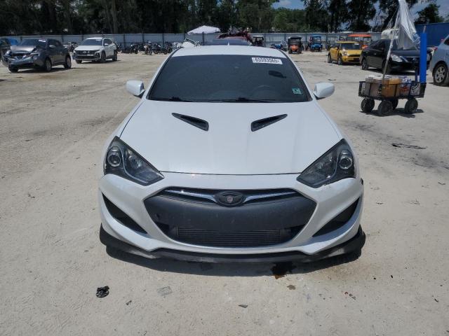 Coupet HYUNDAI GENESIS 2013 Biały