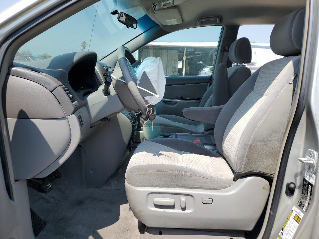 2008 Toyota Sienna Ce VIN: 5TDZK23C98S170353 Lot: 63862985