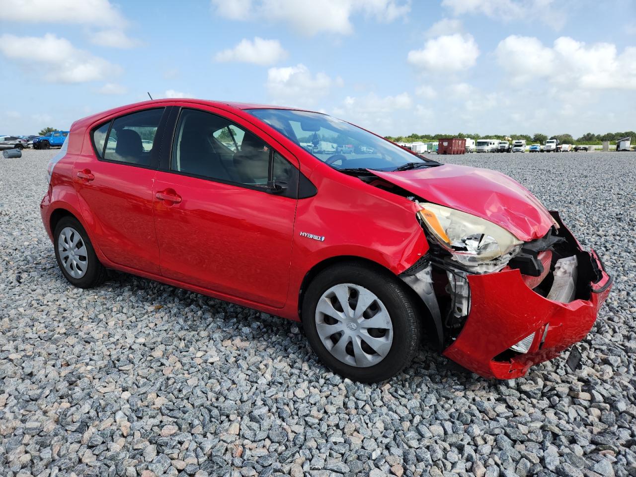 2013 Toyota Prius C VIN: JTDKDTB32D1043843 Lot: 66344425