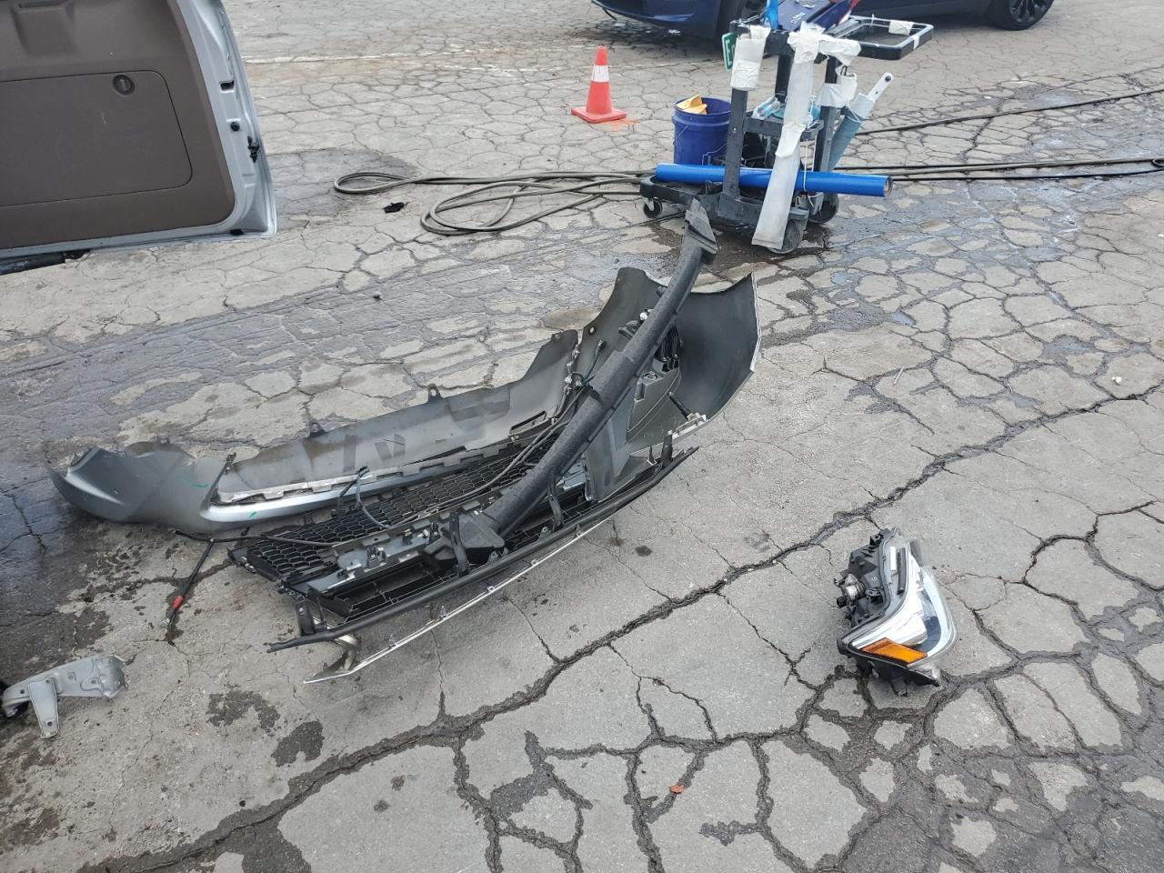 2015 Lexus Gx 460 VIN: JTJBM7FX6F5117908 Lot: 66706395