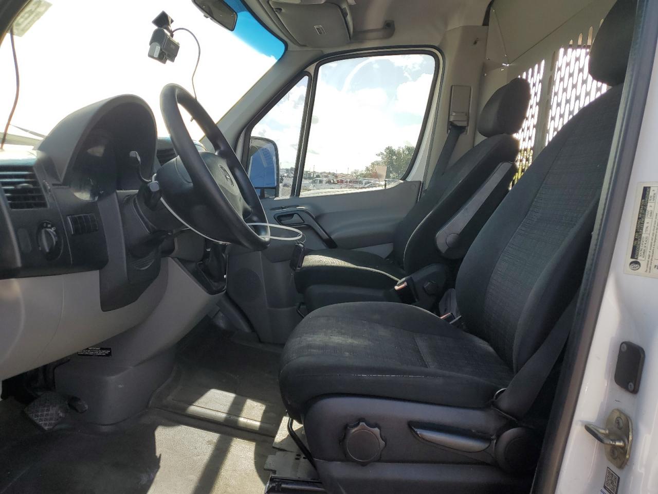 2015 Mercedes-Benz Sprinter 2500 VIN: WD4PE7CC6FP135245 Lot: 65355975