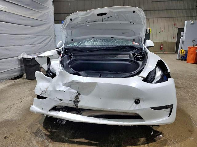  TESLA MODEL Y 2023 Biały