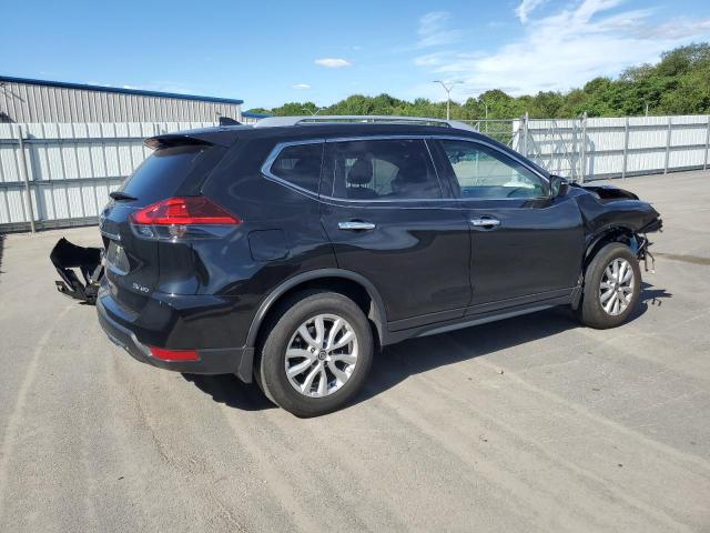  NISSAN ROGUE 2018 Czarny