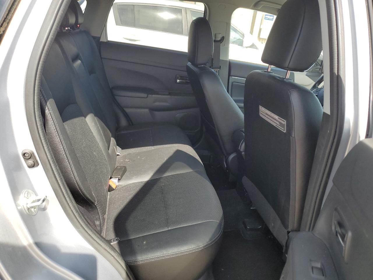 2016 Mitsubishi Outlander Sport Sel VIN: JA4AR4AW0GZ031107 Lot: 64262615