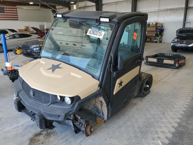 2023 JOHN DEERE XUV835M  