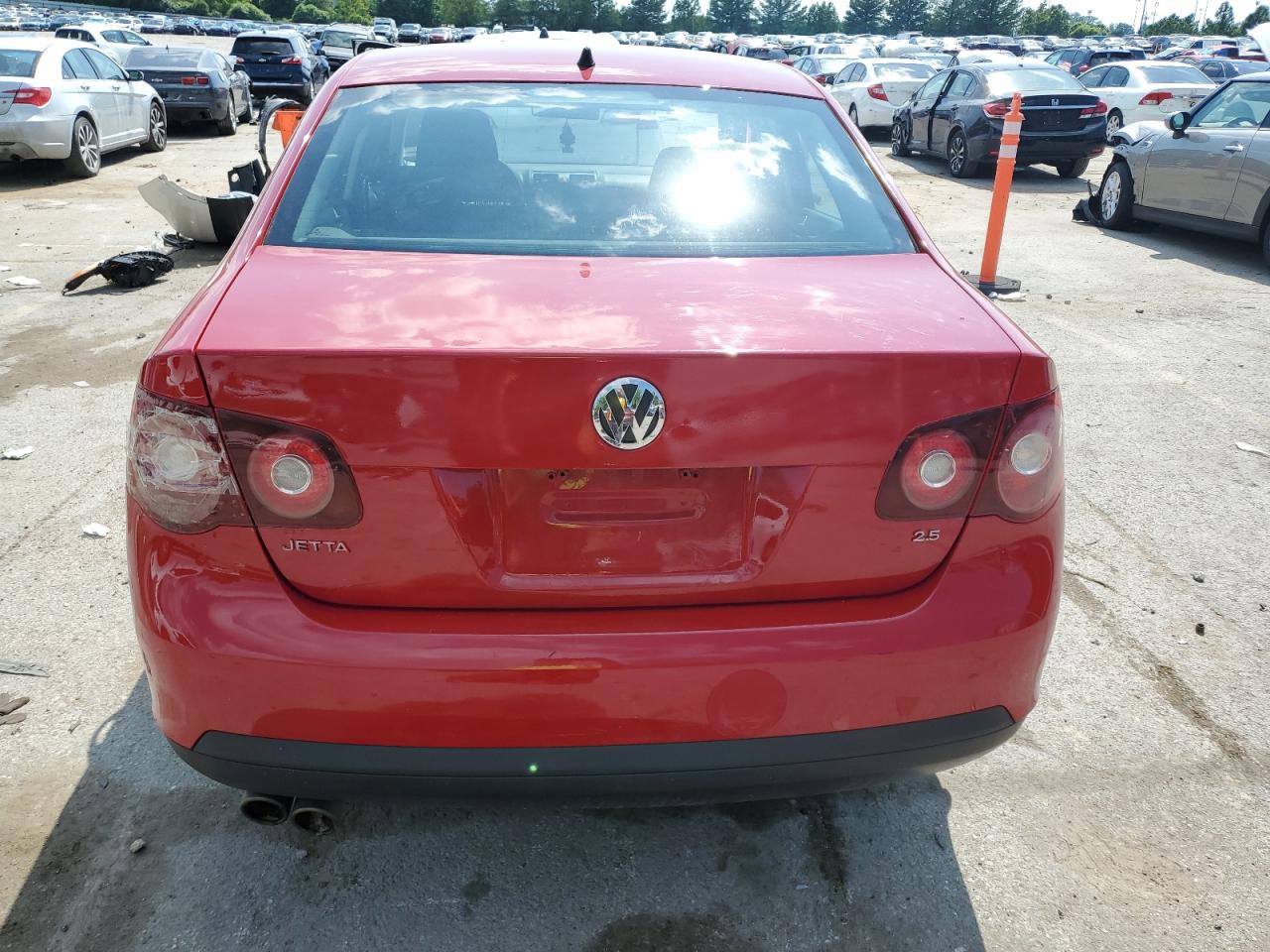 2008 Volkswagen Jetta S VIN: 3VWJM71K08M039131 Lot: 63139405