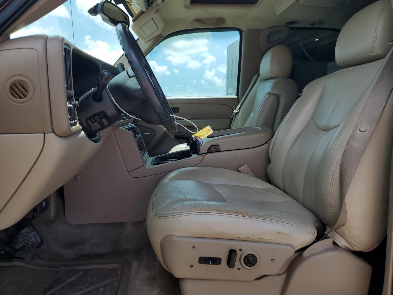 2005 Chevrolet Tahoe C1500 VIN: 1GNEC13T65R189501 Lot: 65739245