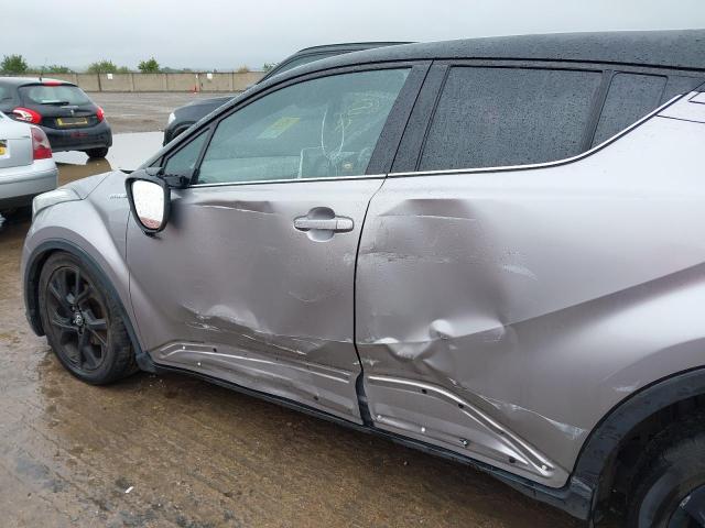2019 TOYOTA C-HR DYNAM